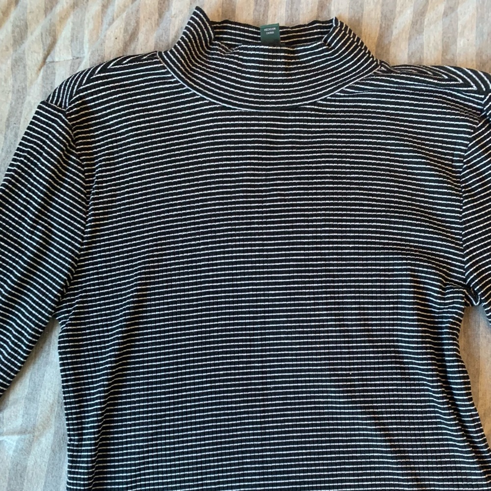 Long sleeve turtle neck